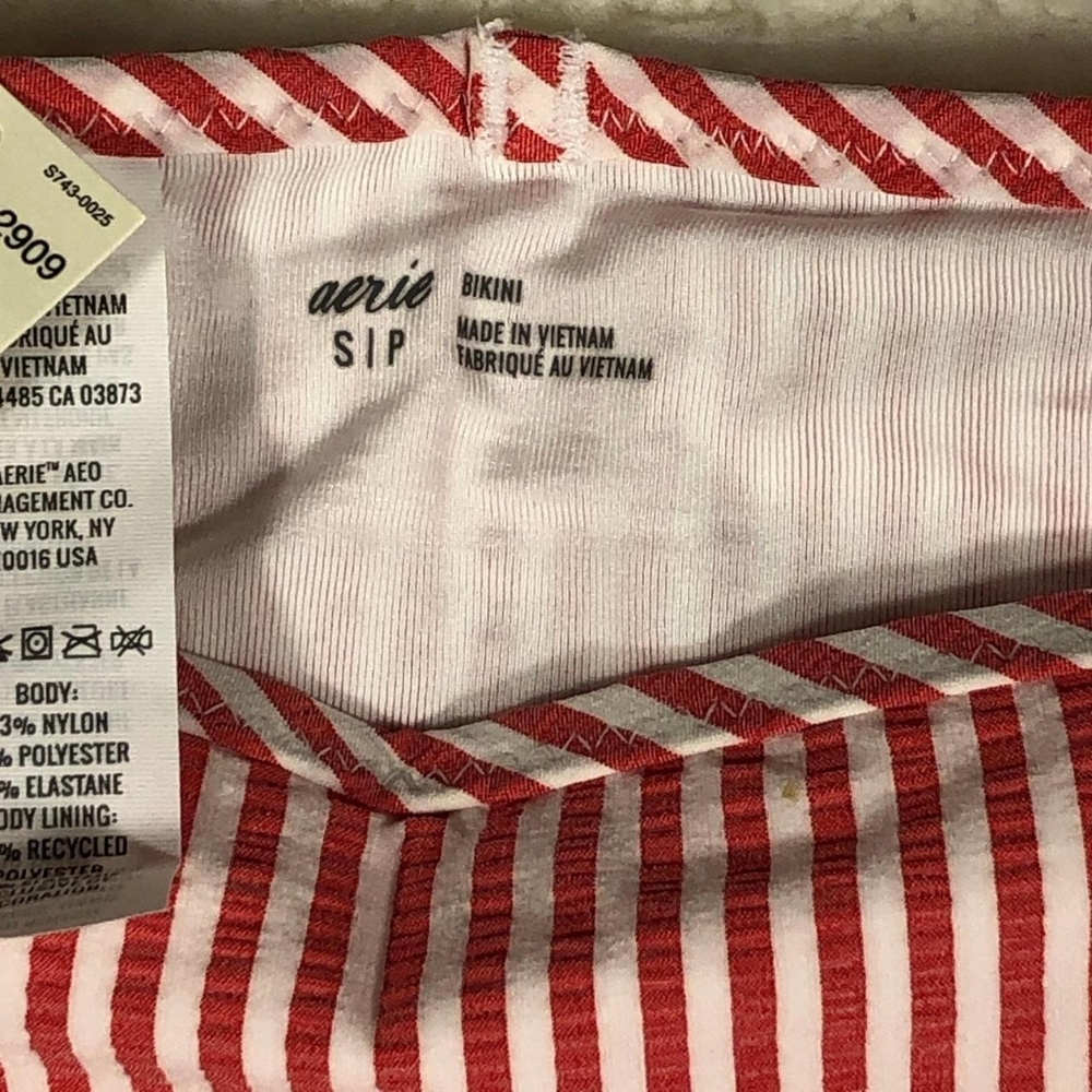 Aerie Seersucker Ruffle Bikini Bottom Swim Size Small Red White Stripes NWT - Picture 6 of 6